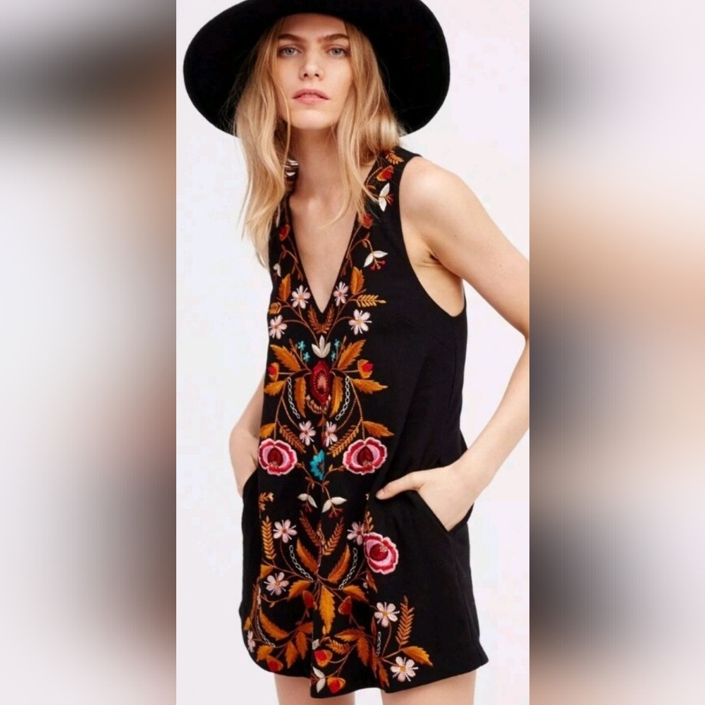 Free People Folk Song Embroidered Mini Dress Size Medium